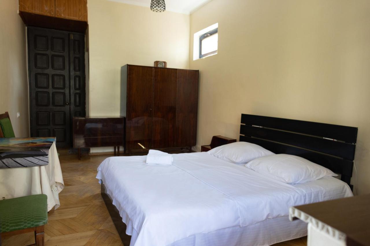 Wine House Hotel Tbilisi Eksteriør billede