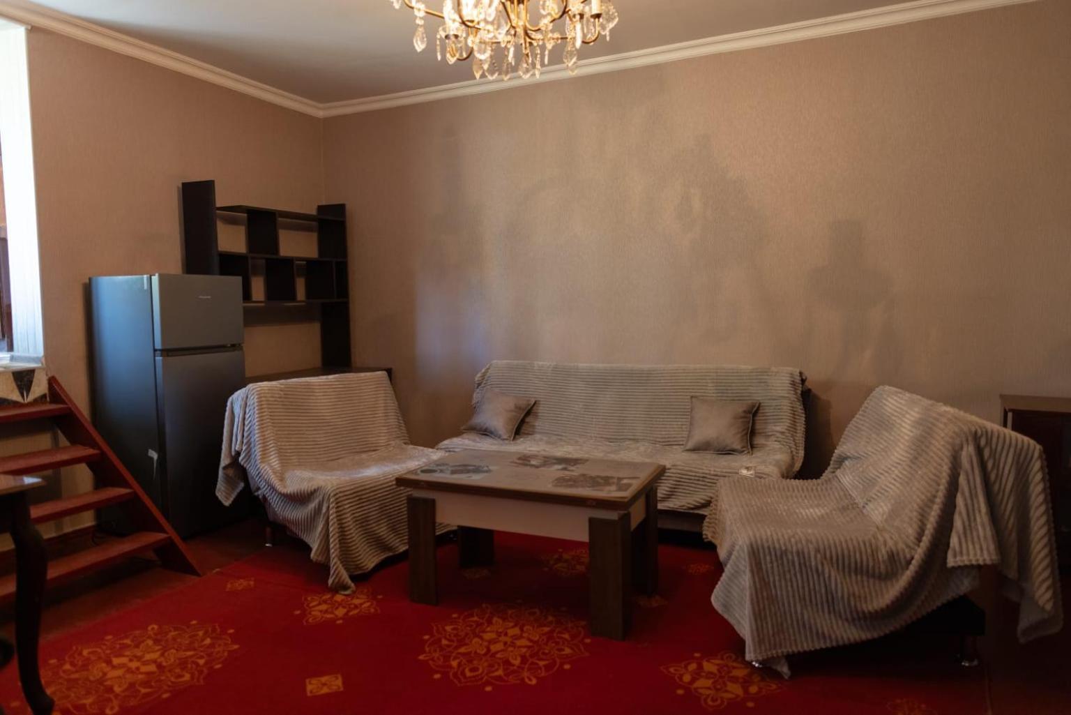 Wine House Hotel Tbilisi Eksteriør billede