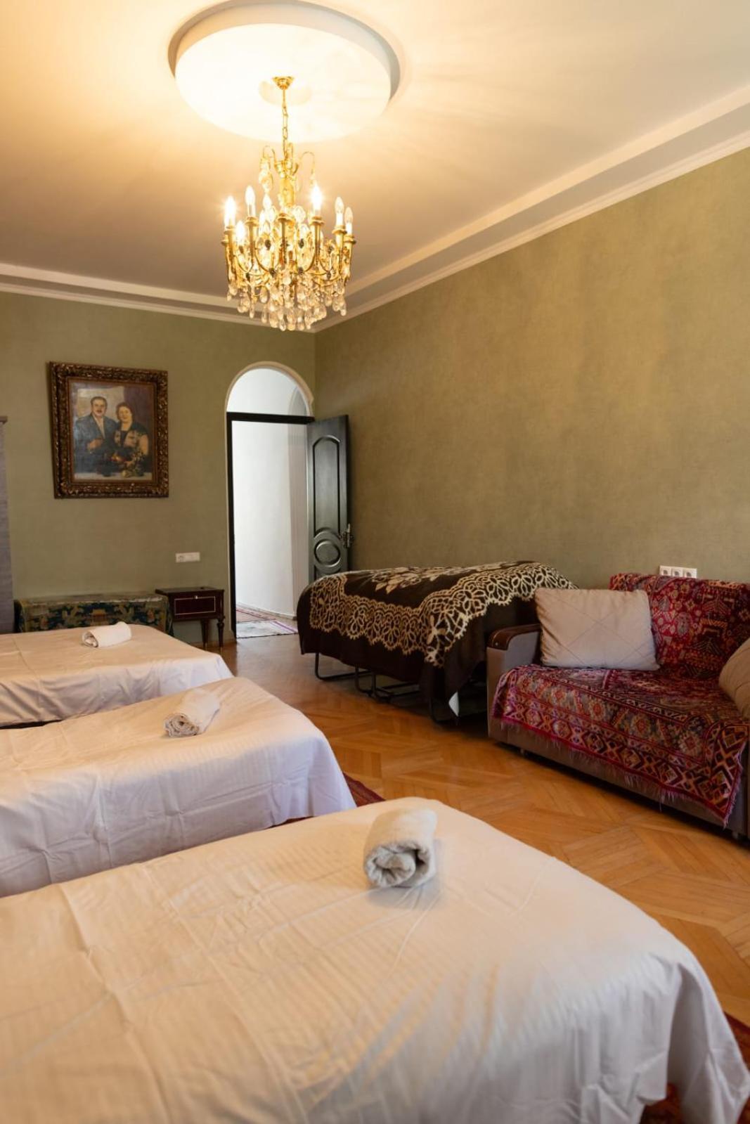 Wine House Hotel Tbilisi Eksteriør billede