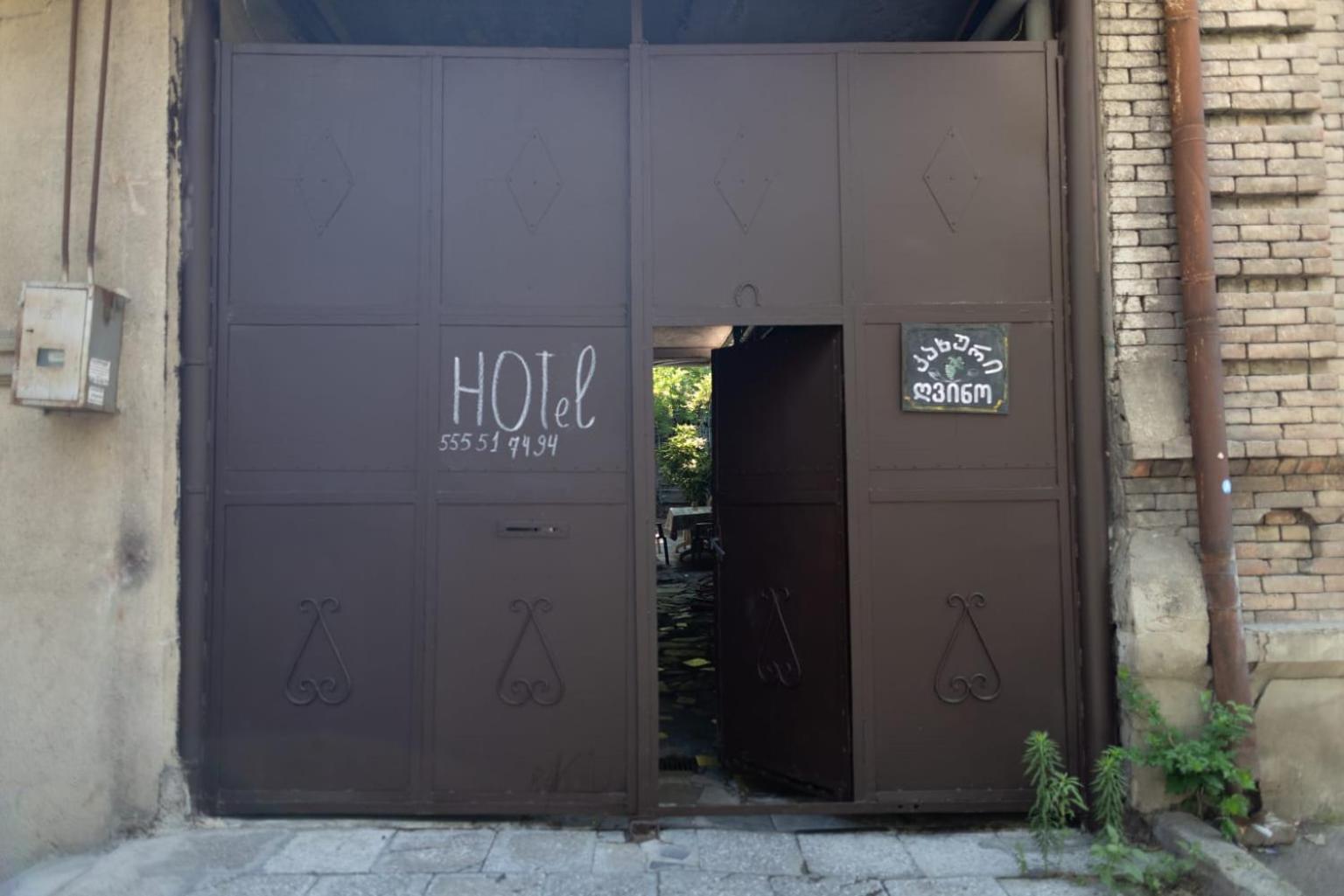 Wine House Hotel Tbilisi Eksteriør billede
