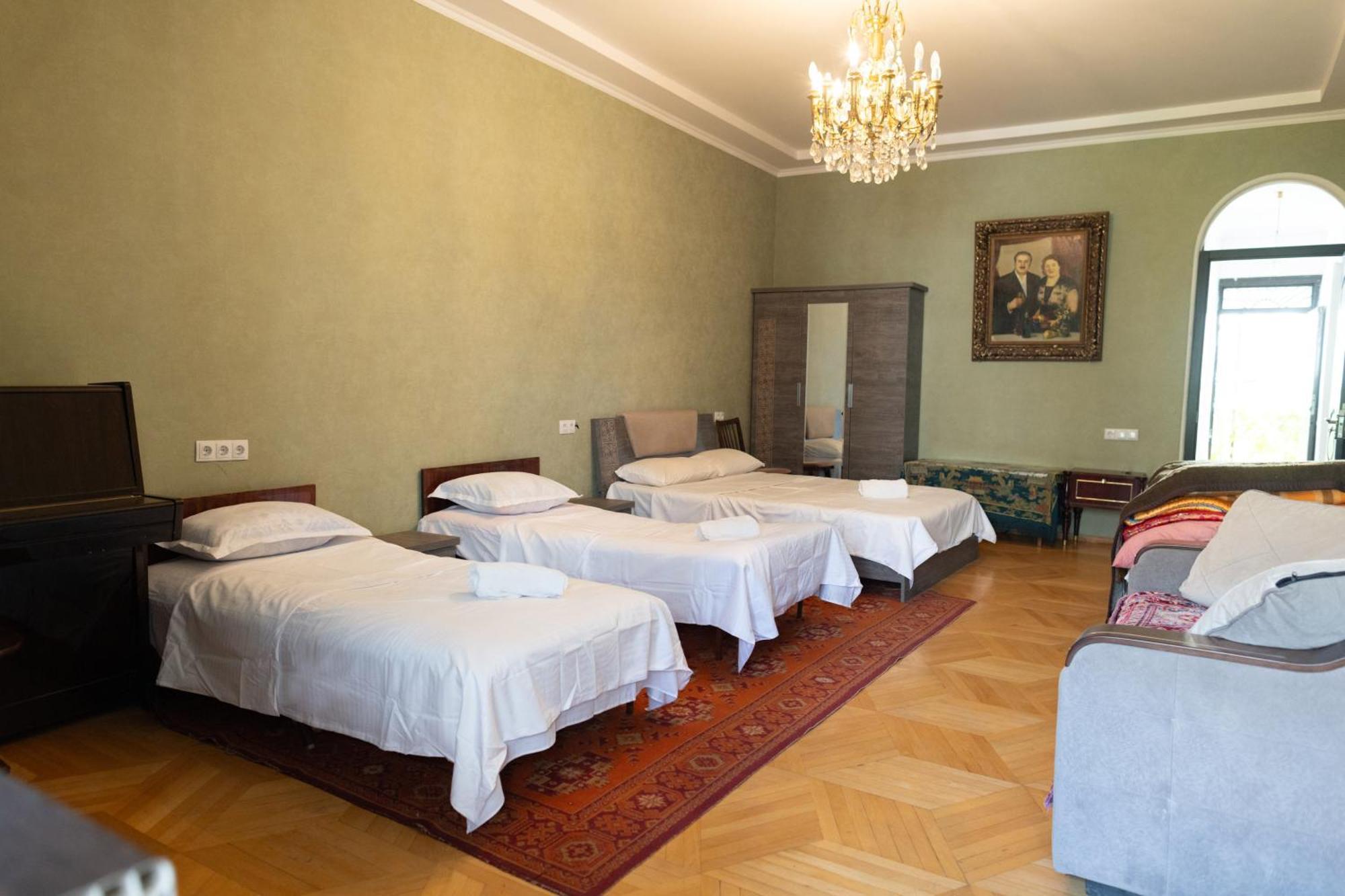 Wine House Hotel Tbilisi Værelse billede