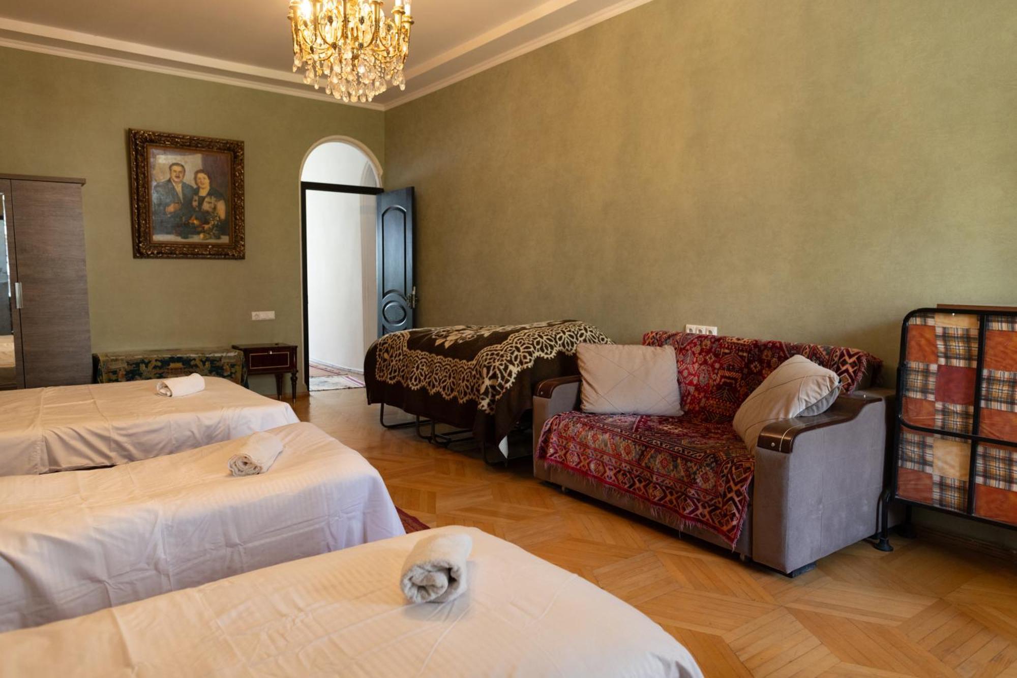 Wine House Hotel Tbilisi Værelse billede